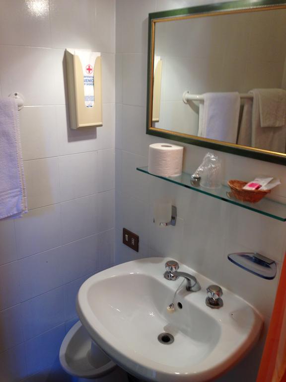 Hotel Alla Fiera Padua Exteriör bild