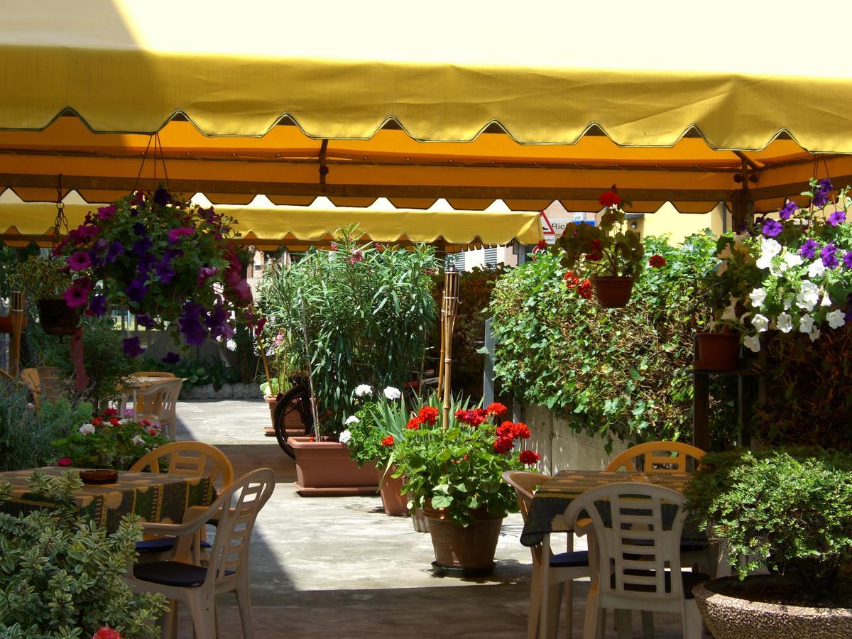 Hotel Alla Fiera Padua Exteriör bild